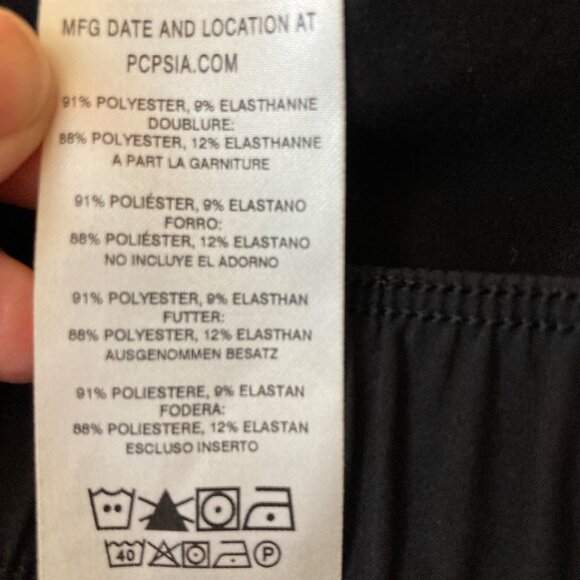 Womens Patagonia Fleetwith Skort Black M Polyester Spandex Faux wrap front - Picture 8 of 11